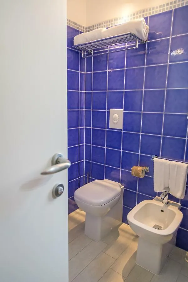 Hotel Regina Simius 빌라시미우스