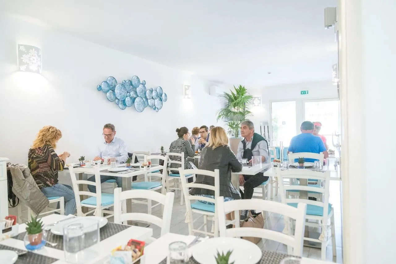 Hotel Regina Simius 维拉西米乌斯
